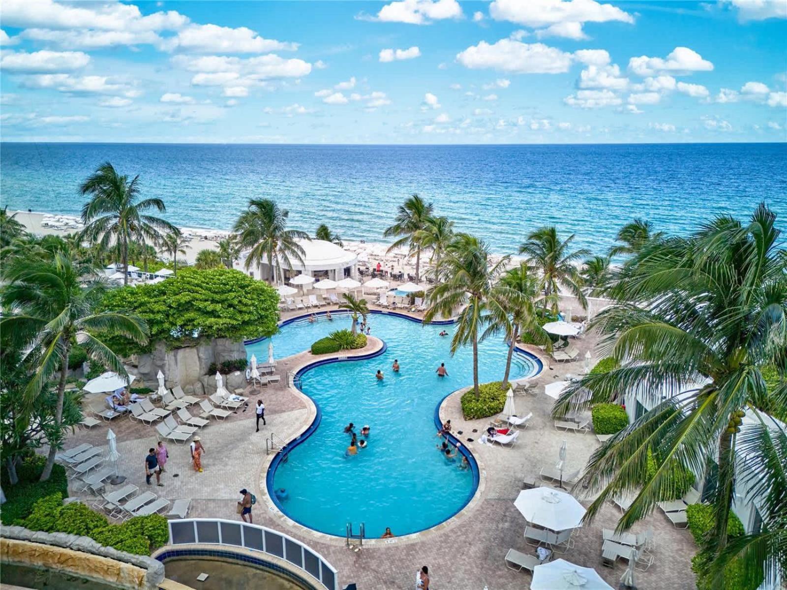 Luxurious Beach Resort Balcony Sunny Isles Beach Exterior foto